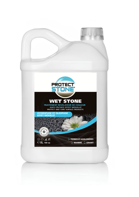 Wet Stone de ProtectStone – produit hydrofuge effet mouillé pour pierres naturelles, dallages et matériaux poreux. Idéal pour raviver et protéger en profondeur.